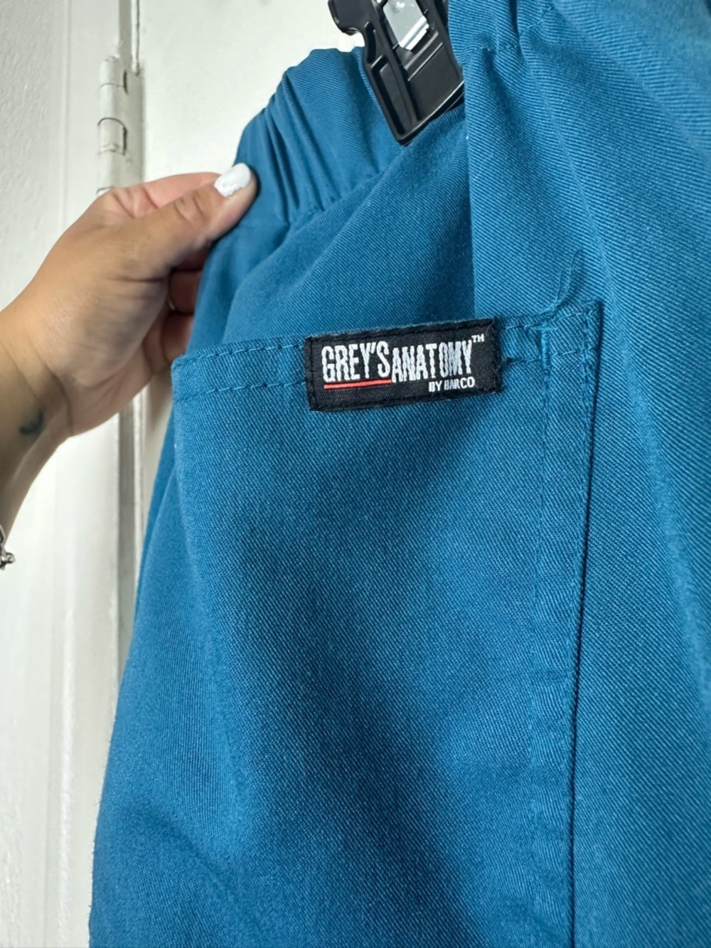 Grey's Anatomy Teal Scrub Pants with Drawstring Waist - Picture 3 of 3